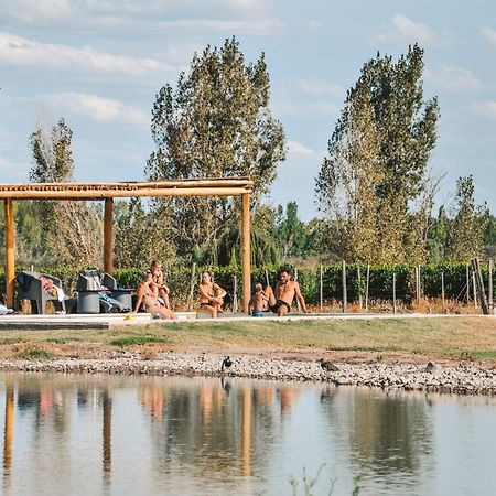 Dobe Lodge Vista Flores Exterior foto